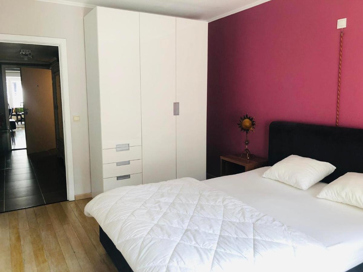 Modern Apartment At 2 Steps From Beach Ostende Kültér fotó